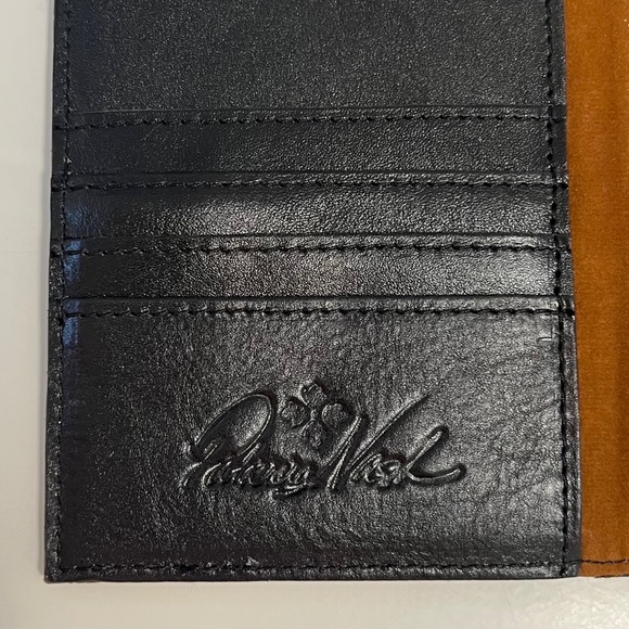 Patricia Nash Passport Wallet - Picture 4 of 4